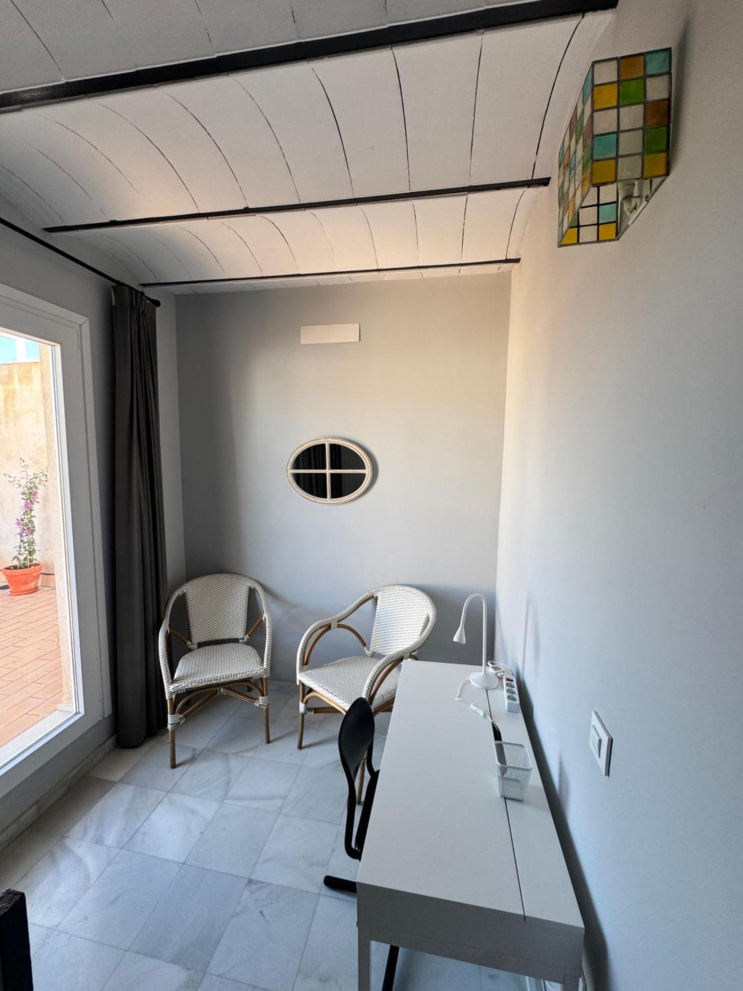 Apartamento Casa De La Columna, Triana